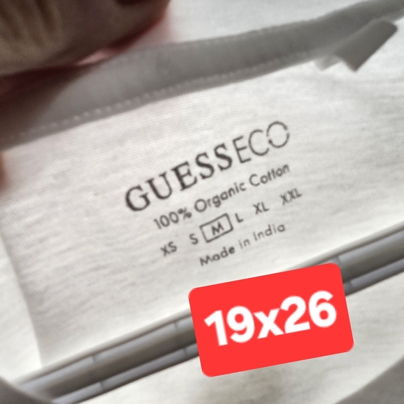 NWOT, Guess Eco,.Black and White Cat Mask Tee. 100% Organic Cotton . Size Medium - Picture 5 of 7